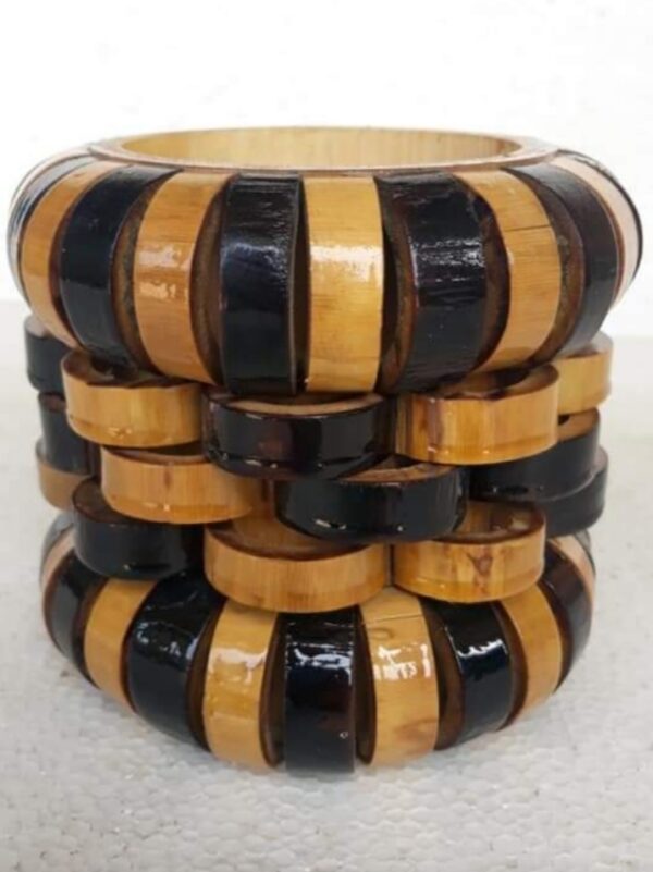 Bamboo pen holder